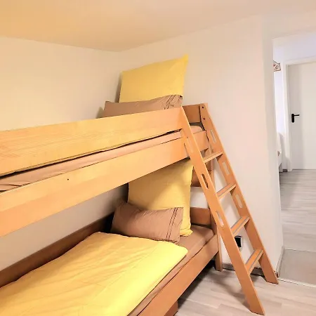 Ruhige, Zentrale Am Schlosspark Apartment Wiesbaden