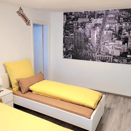 Ruhige, Zentrale Am Schlosspark Apartment *